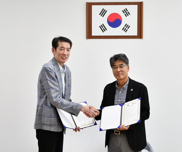 스포디아, 제주특별자치도체육회와 '스포츠 플랫폼 활성화' 맞손 - 뉴스 썸네일 이미지