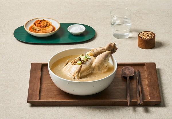 외식은 부담, 집밥은 간편... 보양식시장 '판도 변화' - 뉴스 썸네일 이미지