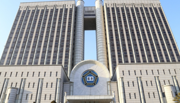 [Biz&Law] 연예인은 '공적 인물'인가 '유명인'인가... 법원마다 엇갈린 잣... - 뉴스 썸네일 이미지