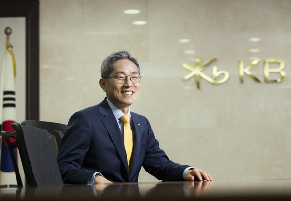 차기 은행연합회장 인선 레이스...'민간 vs 관' 대결 성사되나 - 뉴스 썸네일 이미지