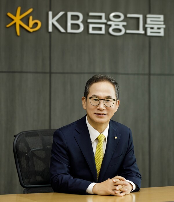 [THE CEO] 양종희 KB금융지주 회장 - 뉴스 썸네일 이미지