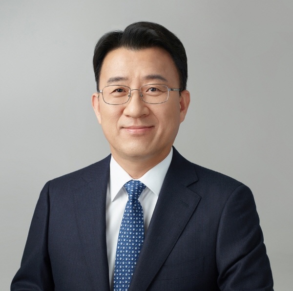 [THE Biz&CEO] 'LCD 악몽' 또 없다... 이청 삼성D 사장의 OLED 방어전 - 뉴스 썸네일 이미지